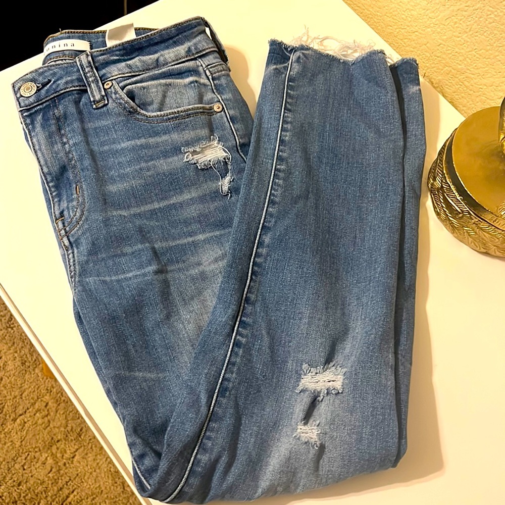 Eunina relaxed denim.